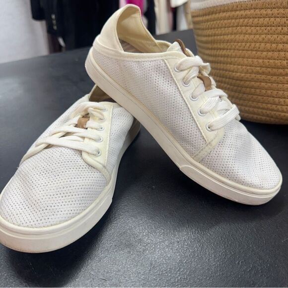 Olukai Pehuea White Slip-On Sneakers Women’s 6.5- excellent condition! - Picture 7 of 8